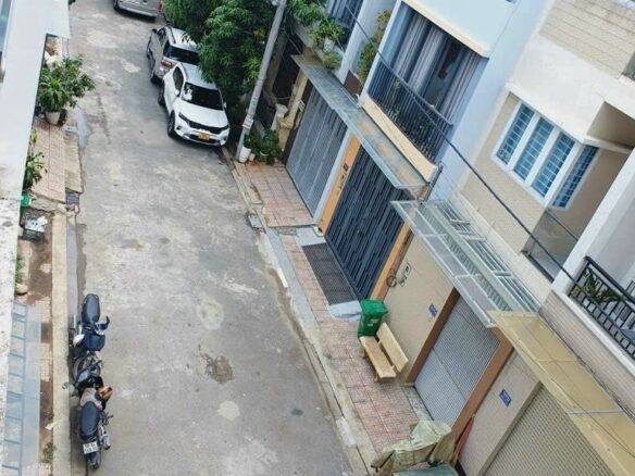 Nhà quận 2 hơn 6 tỷ. 1/ đường Nguyễn Duy Trinh Q2