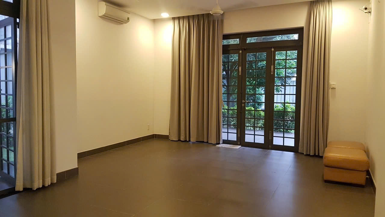 z6427480337544_17b482fcb39dcb009d06b2fb1df0fc6f