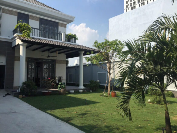 BÁN VILLA MẶT TIỀN 15 ĐƯỜNG 64, THẢO ĐIỀN, QUẬN 2 – BIỆT THỰ 2 TẦNG ĐẸP