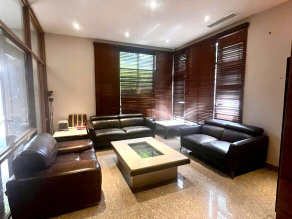 Bán căn nhà phố 138 Trường Chinh, Phường 12, Quận Tân Bình